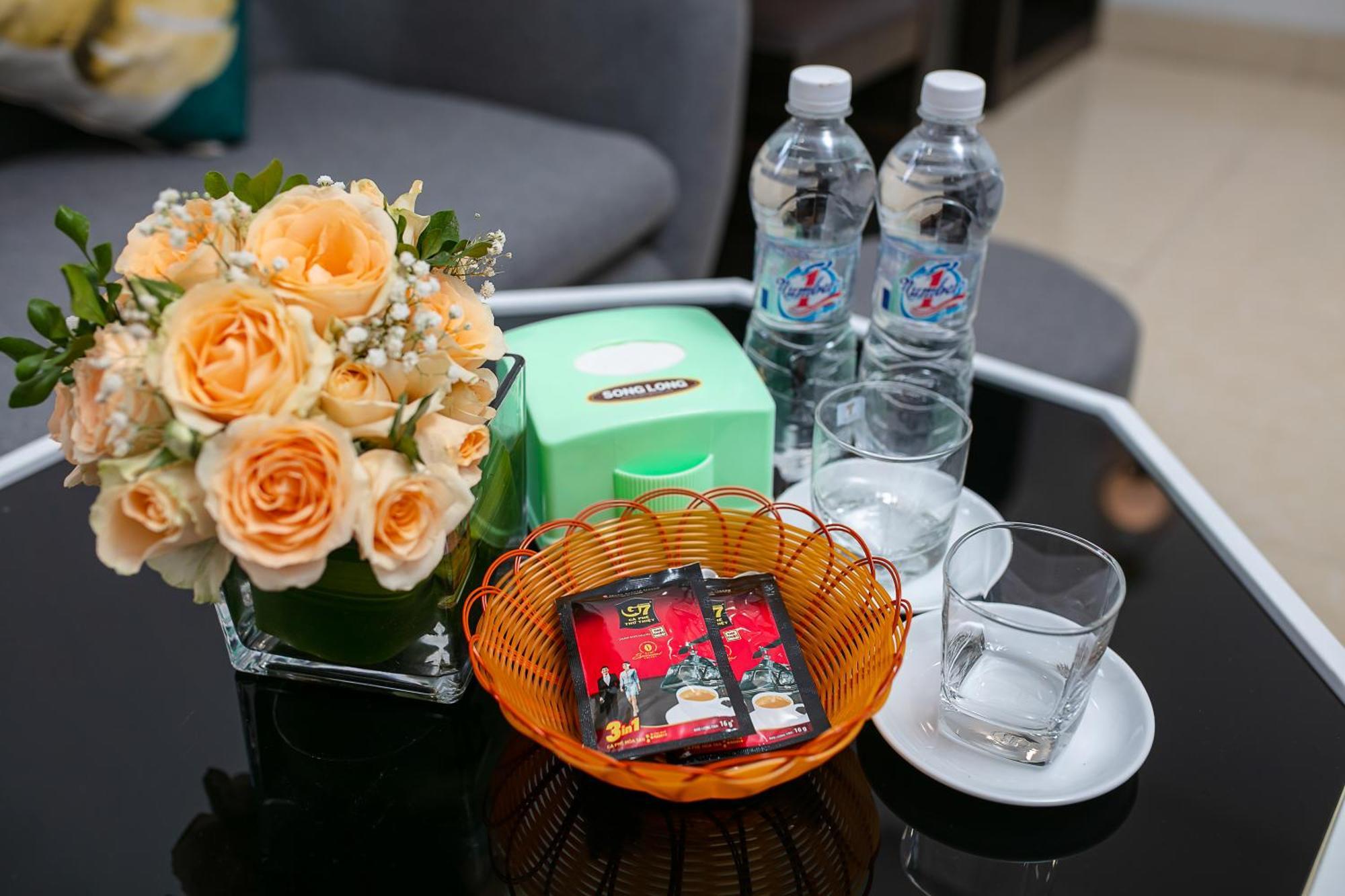 Hanoi Airport Inn & Suites Exterior foto